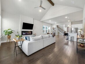 8240 Ottowa Rdg in Frisco, TX - Foto de edificio - Building Photo