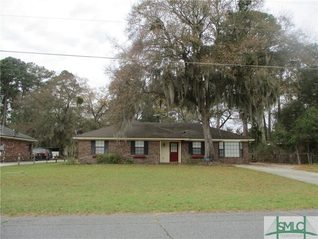 1337 Whitfield Park Dr in Savannah, GA - Building Photo - Building Photo