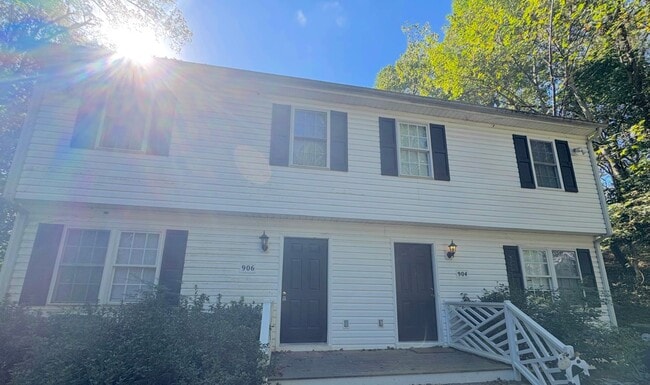 property at 906 Grand Arbre Dr