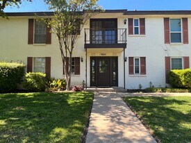 4004 Ridglea Country Club Dr in Fort Worth, TX - Building Photo