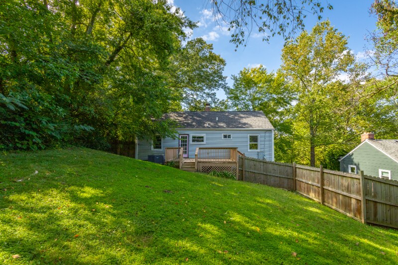 105 Orlando Dr in Chattanooga, TN - Building Photo