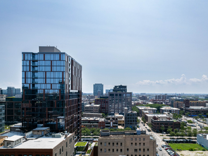 200 N Aberdeen St in Chicago, IL - Building Photo