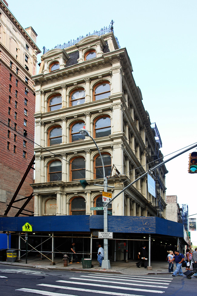 285-287 Broadway