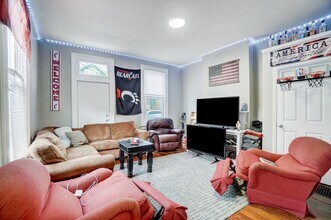 2312 Stratford Ave in Cincinnati, OH - Building Photo - Building Photo