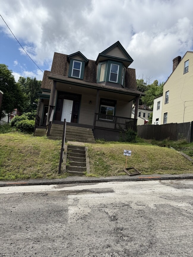 property at 1143 Buente St