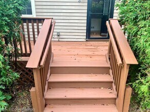 615 Leon Rd in Walled Lake, MI - Building Photo - Building Photo