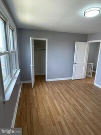 3146 Levick St photo'