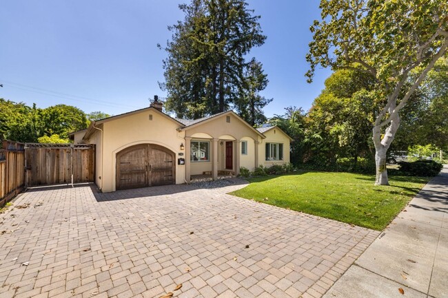 property at 736 Moreno Ave
