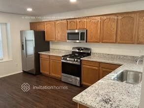 2817 Goldfinch Dr in Mesquite, TX - Foto de edificio - Building Photo