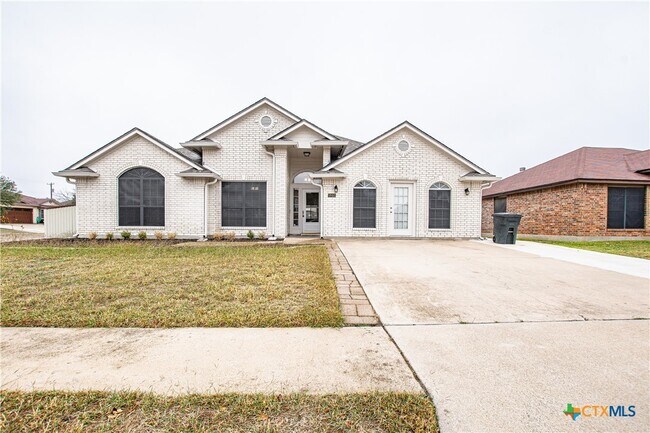 property at 1802 Lava Ln