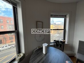 610 Columbus Ave, Unit 6 in Boston, MA - Foto de edificio - Building Photo