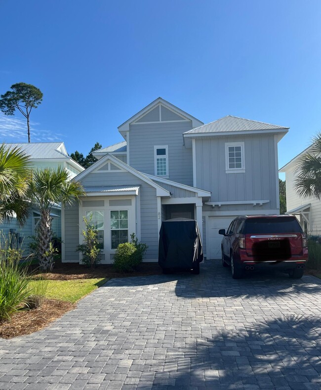 property at 82 Sugar Sands Dr