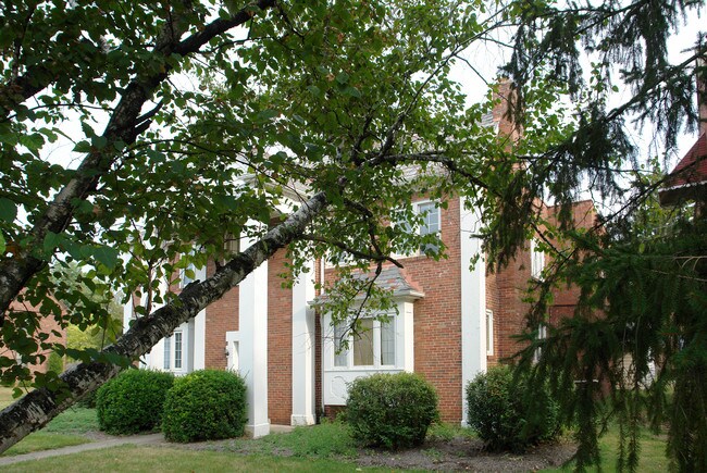 1786 King Ave in Columbus, OH - Foto de edificio - Building Photo
