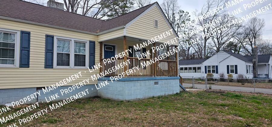 129 N Moore Rd in Chattanooga, TN - Building Photo