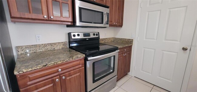 3707 Conroy Rd, Unit 1722 in Orlando, FL - Foto de edificio - Building Photo