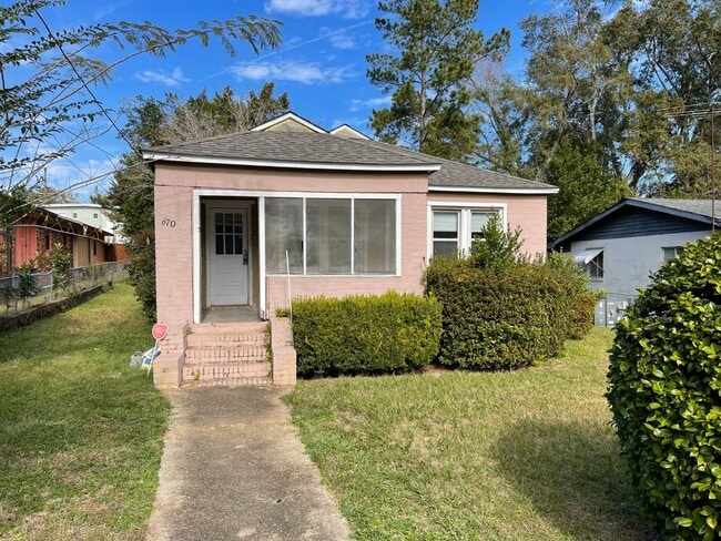 property at 670 Preston St