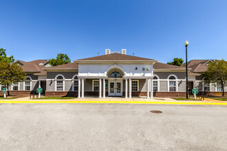 Windsor Crossing Apartments in Suitland, MD - Building Photo - Building Photo