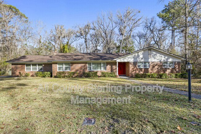 9230 NW 10th Pl in Gainesville, FL - Building Photo - Building Photo