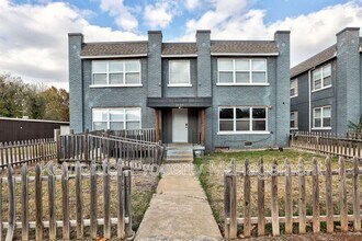2325 NW 12th St in Oklahoma City, OK - Building Photo - Building Photo