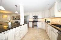 4005 Gulf Shore Blvd N in Naples, FL - Building Photo - Building Photo