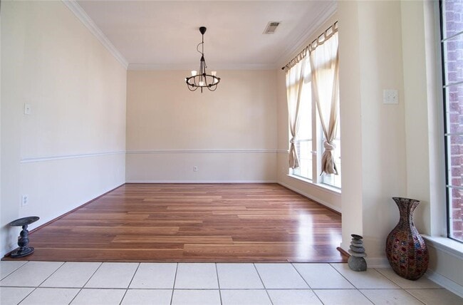 13113 Sunset Cliff Ct