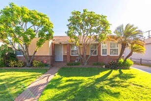 2452 Colby Ave, Unit House in Los Angeles, CA - Building Photo