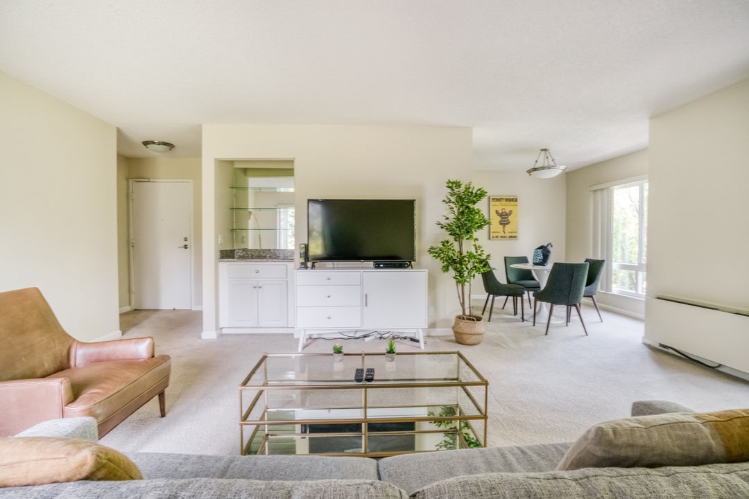 1824 Oak Creek Dr in Palo Alto, CA - Building Photo