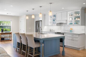 675 Yucca Rd in Naples, FL - Building Photo - Building Photo