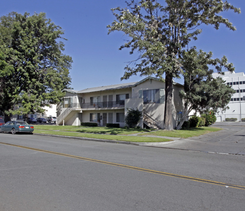 12702 Flower St in Garden Grove, CA - Building Photo