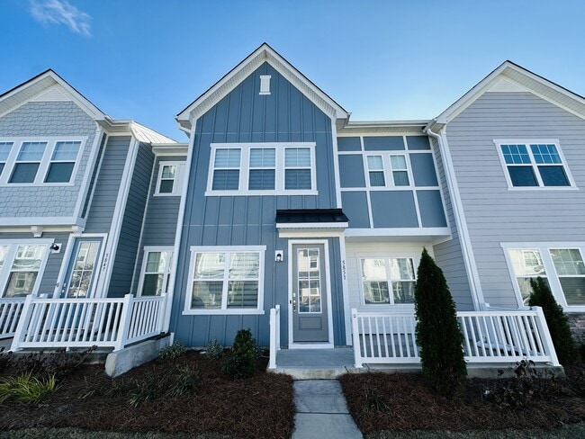 property at 5851 Strathmore Ct