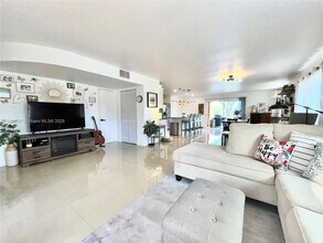 13781 SW 84th St in Miami, FL - Building Photo - Building Photo