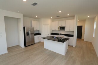 2722 Forest Retreat Ln in Missouri City, TX - Building Photo - Building Photo