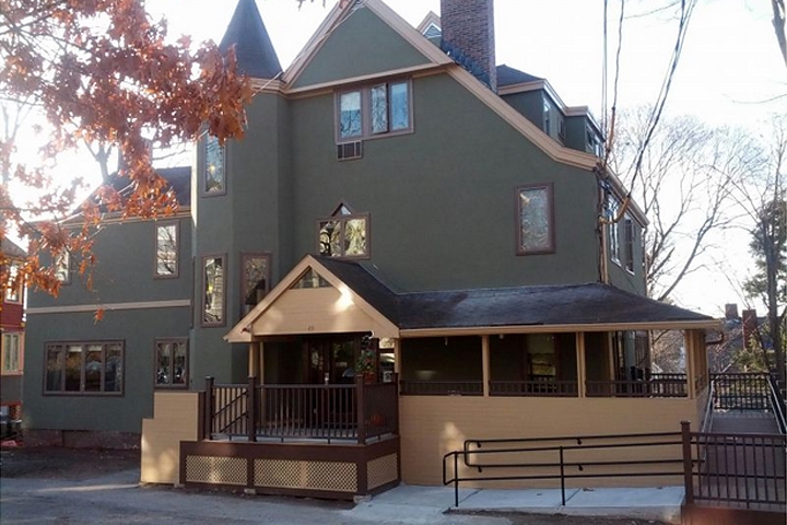 Angela Westover House in Jamaica Plain, MA - Foto de edificio