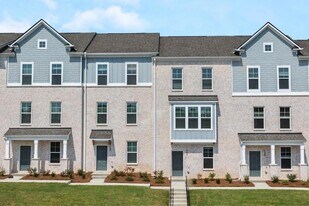 1575 Cedars Rd SE in Lawrenceville, GA - Building Photo