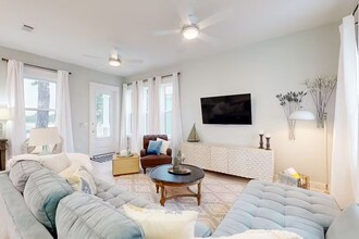 2700 Lagoon Mnr Dr in Panama City Beach, FL - Building Photo - Building Photo