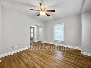803 Cameron St in Indianapolis, IN - Building Photo - Building Photo