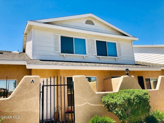1109 Beechdale Dr