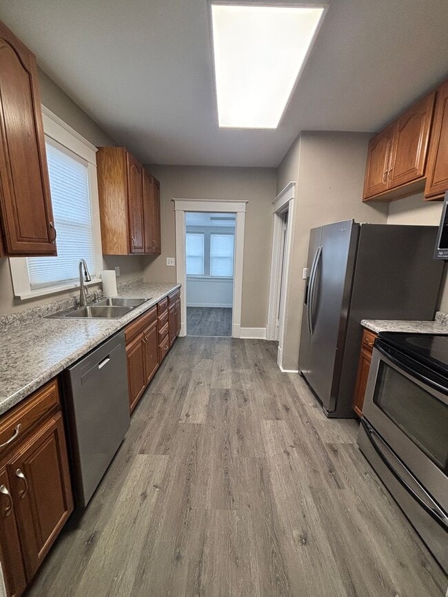 property at 707 W Pasewalk Ave