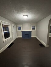 2215 Morgan St, Unit 2217 in Springfield, OH - Building Photo - Building Photo