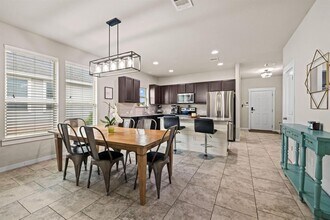 157 Syrah Ct in Leander, TX - Foto de edificio - Building Photo