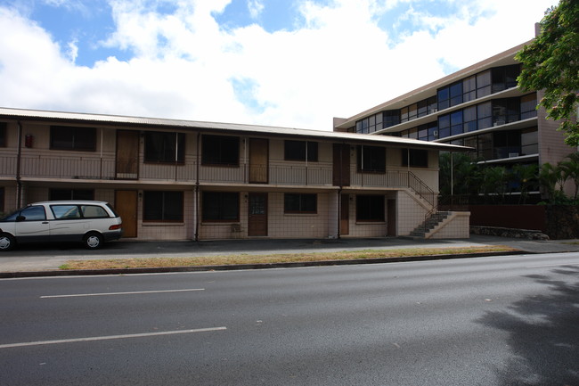 2304 Kapiolani Blvd in Honolulu, HI - Building Photo - Building Photo