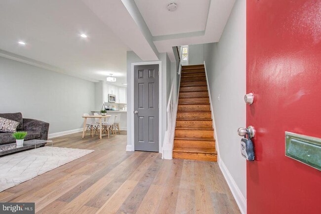 property at 1626 Kenwood Ave