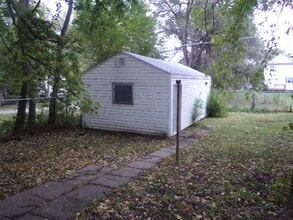 711 Sumner St in Lincoln, NE - Building Photo - Building Photo
