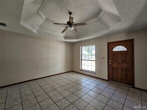 15 Jasman Rd in Edinburg, TX - Building Photo - Building Photo