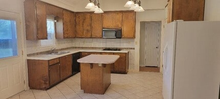 1229 Kingston Garden Rd in Prattville, AL - Building Photo - Building Photo