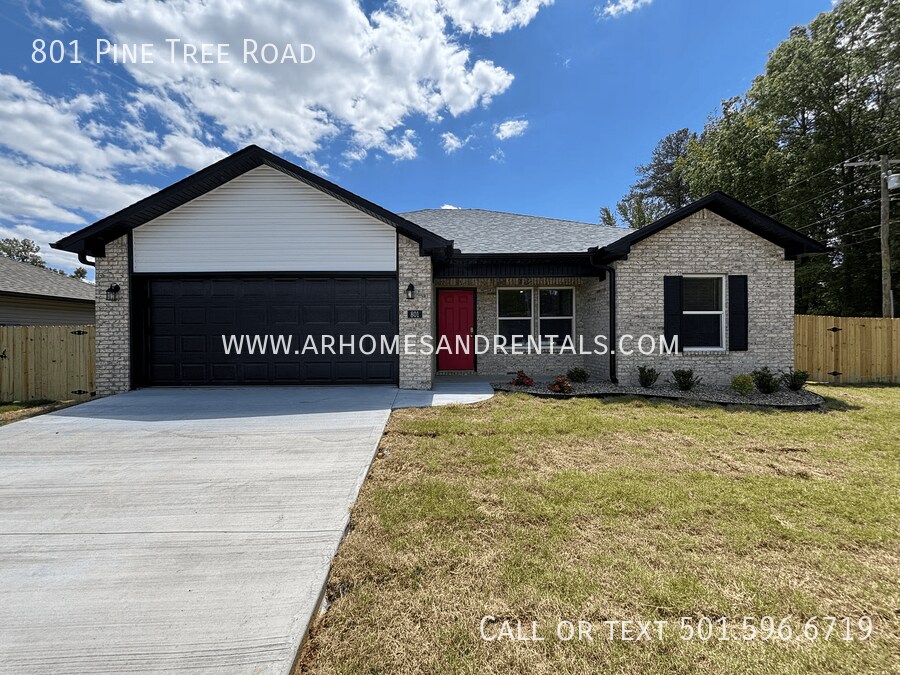 801 Pine Tree Rd in Jacksonville, AR - Building Photo