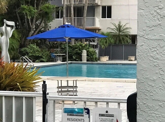 property at 800 N Miami Ave