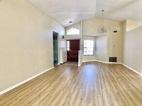 295 Morning Glory Dr in Lake Mary, FL - Building Photo - Building Photo