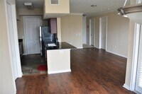 7575 Kirby Dr photo'