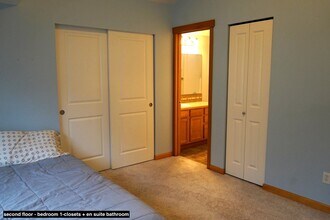 2800 NE 137th St in Seattle, WA - Building Photo - Building Photo